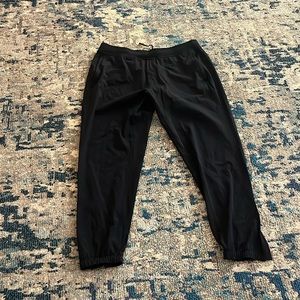Lululemon surge jogger